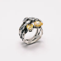 White Gynura ring