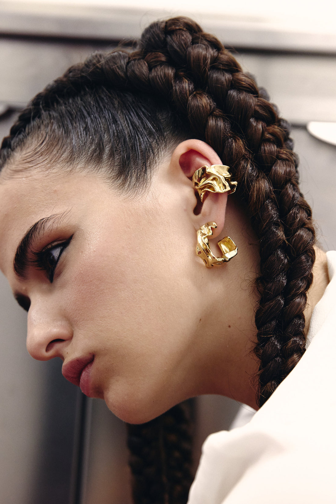 Mini Miuna Earrings