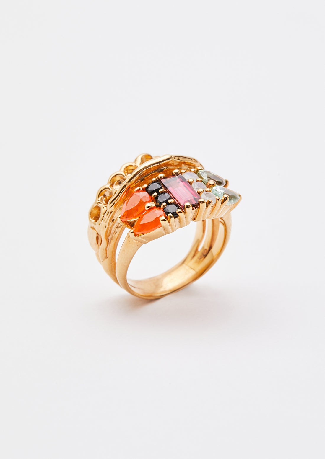 Loa ring