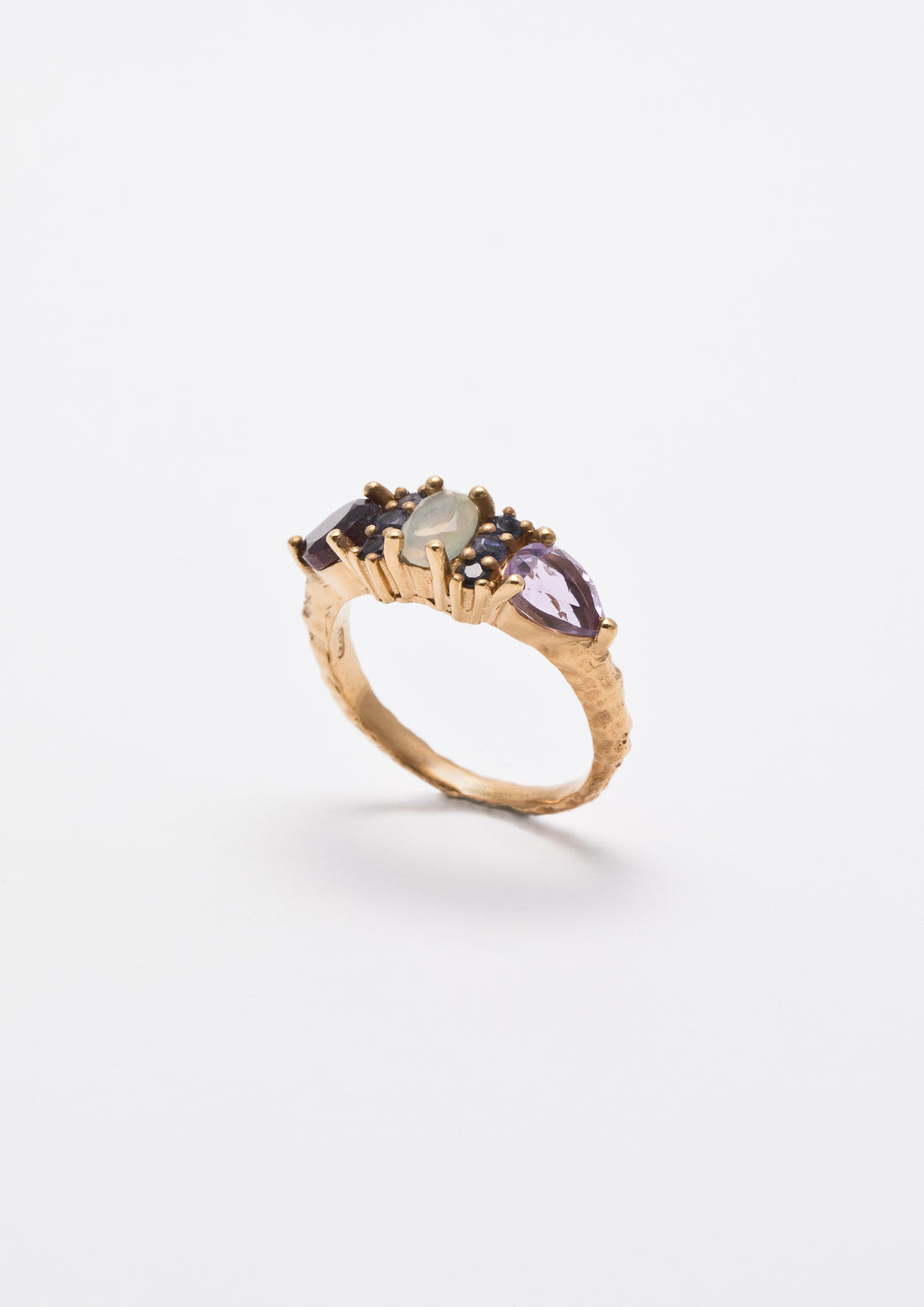 Amita ring