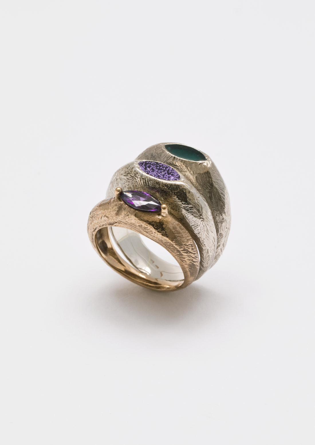Merua ring
