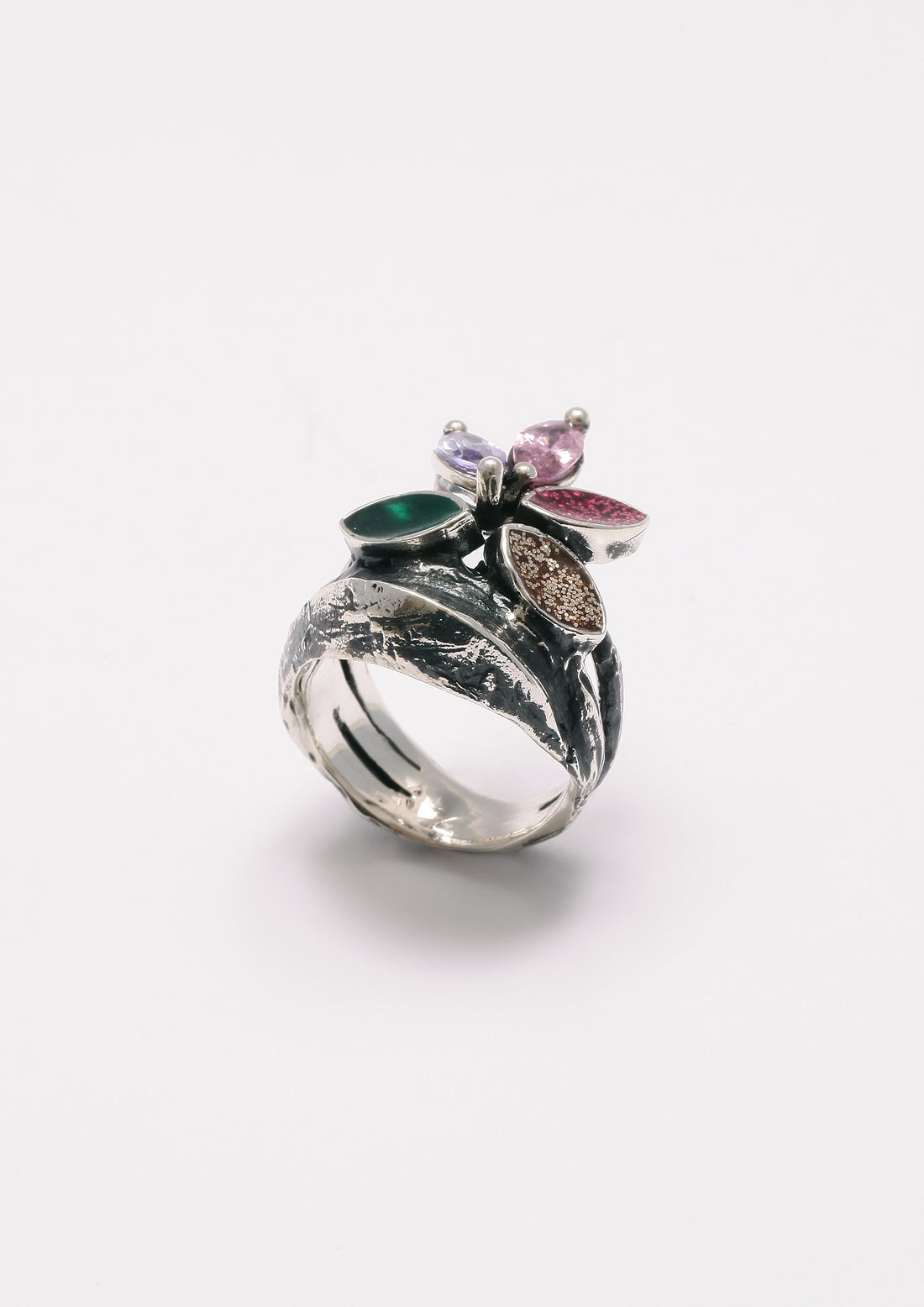 Ixia ring