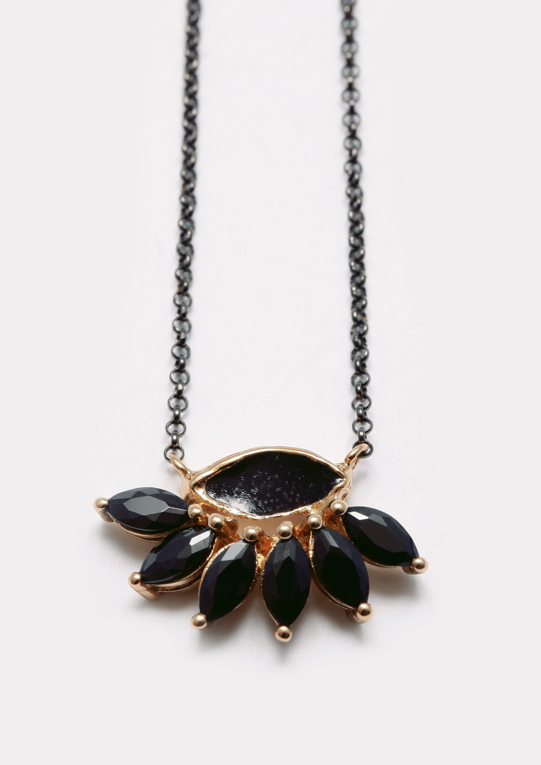 Black Ruellia necklace