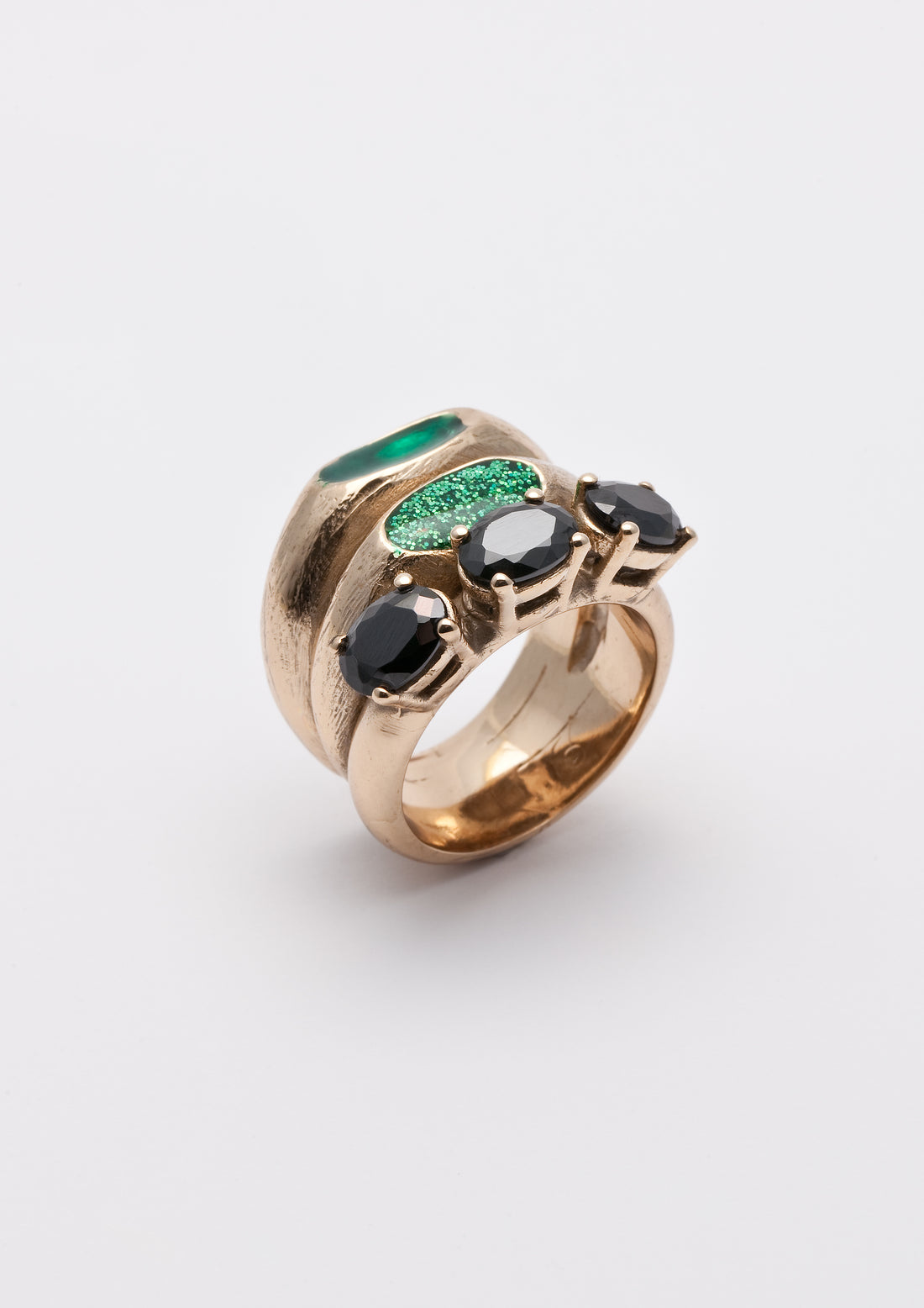 Cautha ring