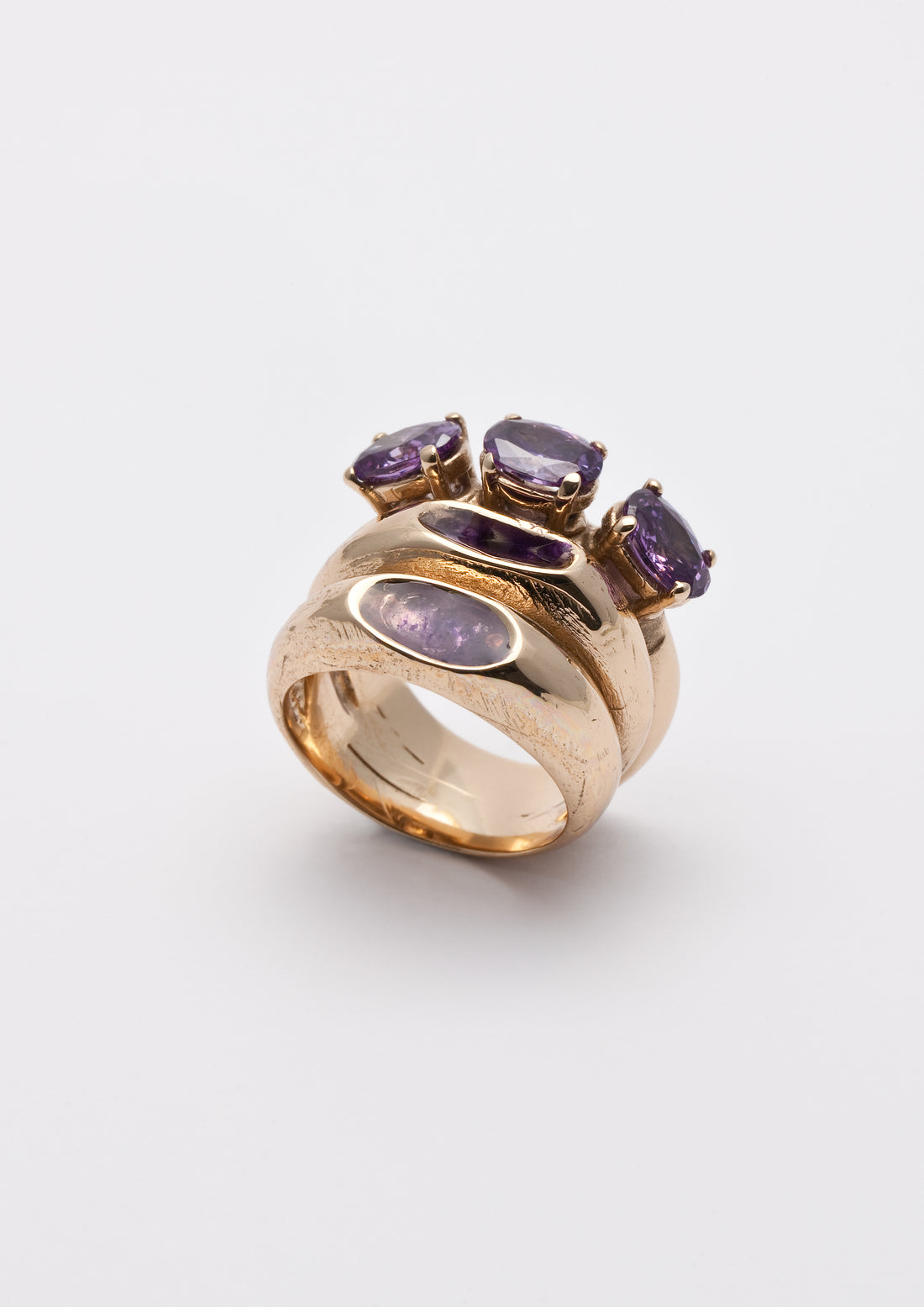 Carhun ring