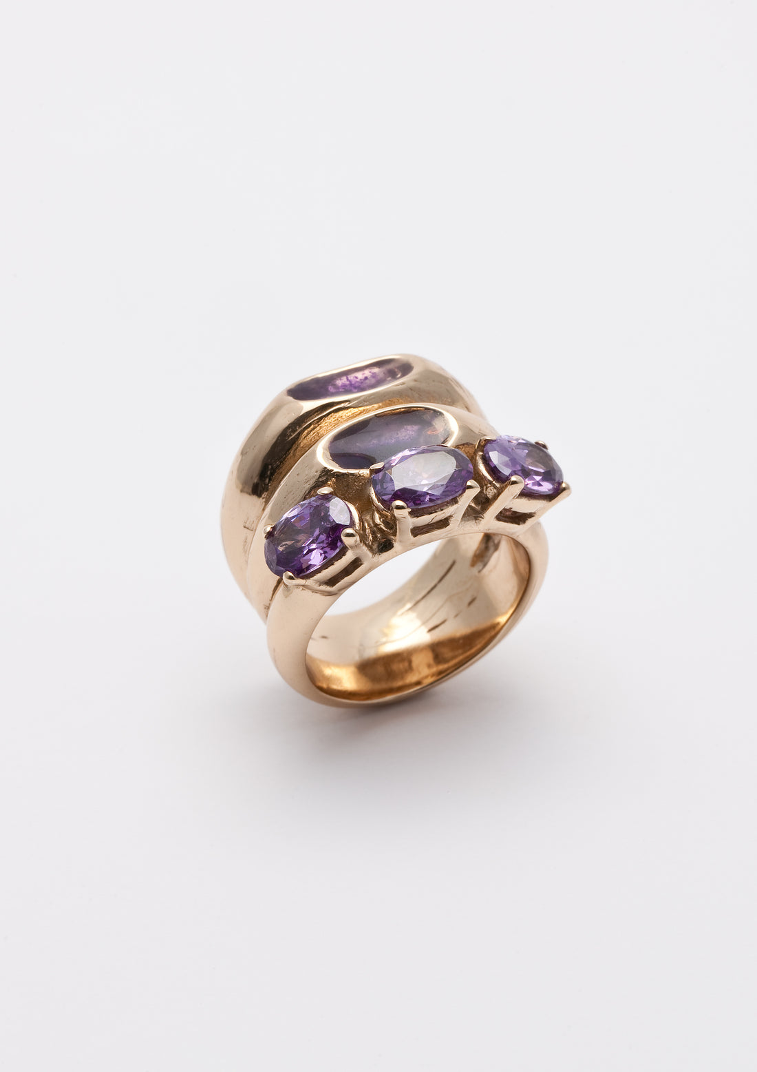 Carhun ring
