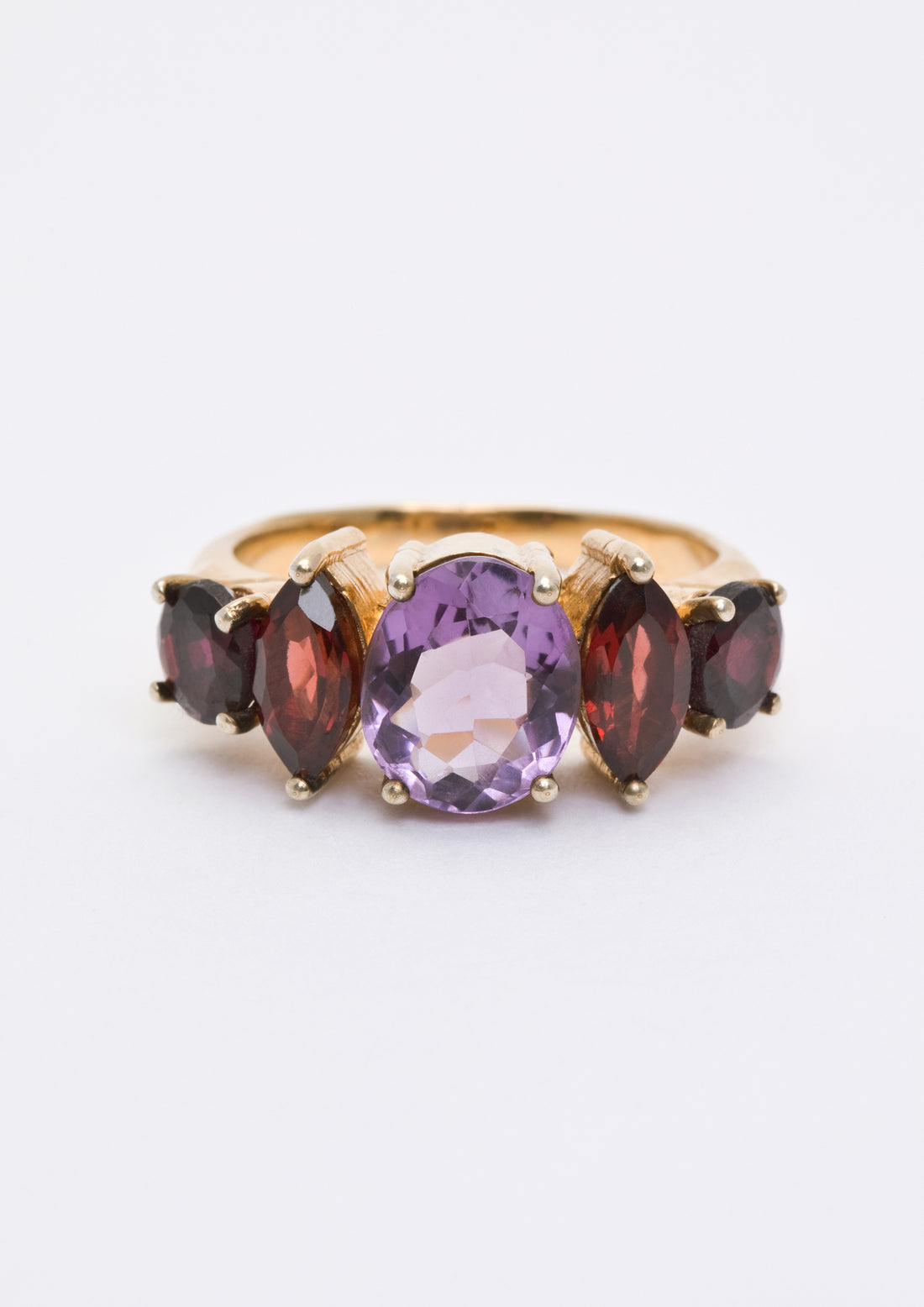 Sumitra ring