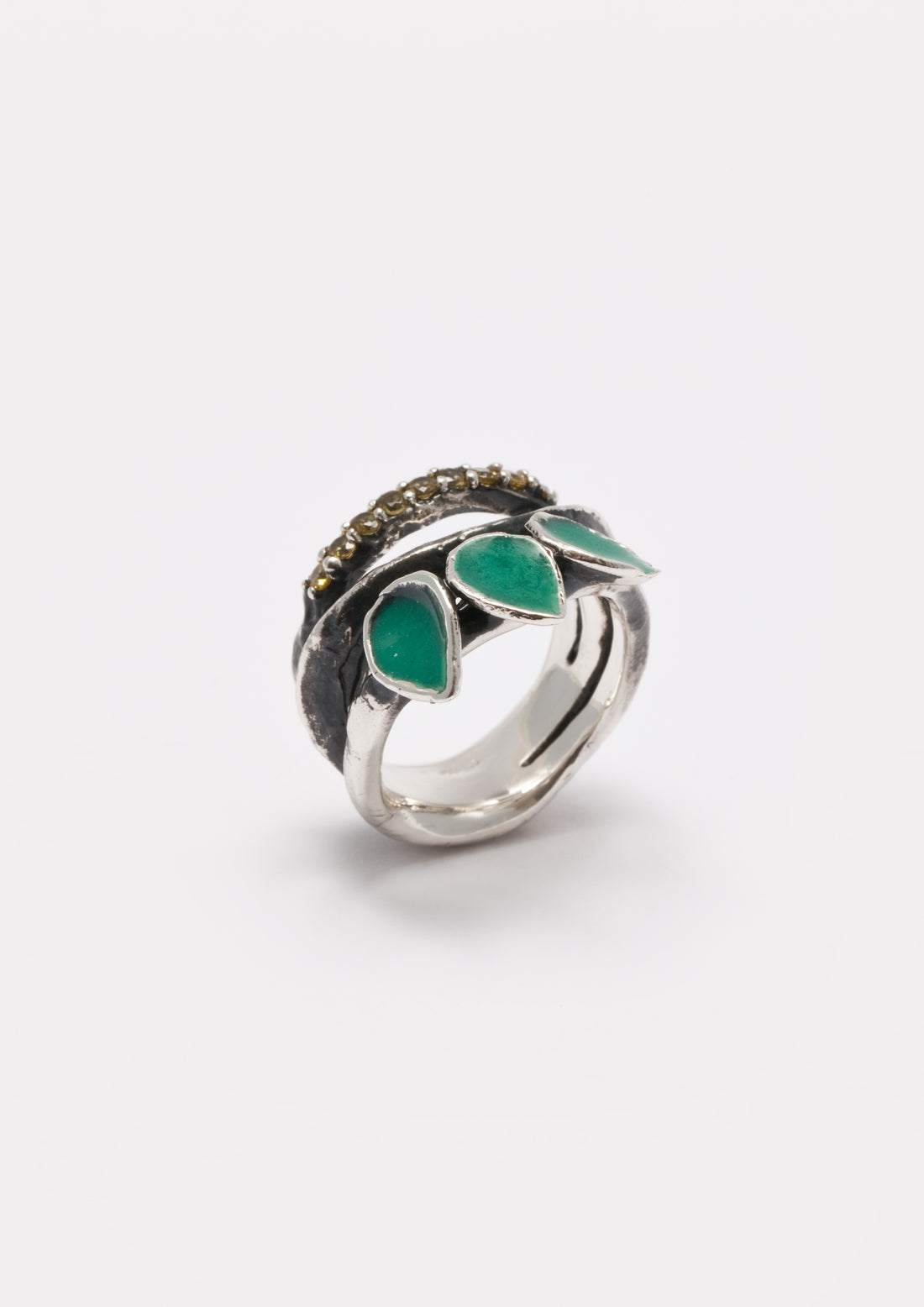 Gaura ring