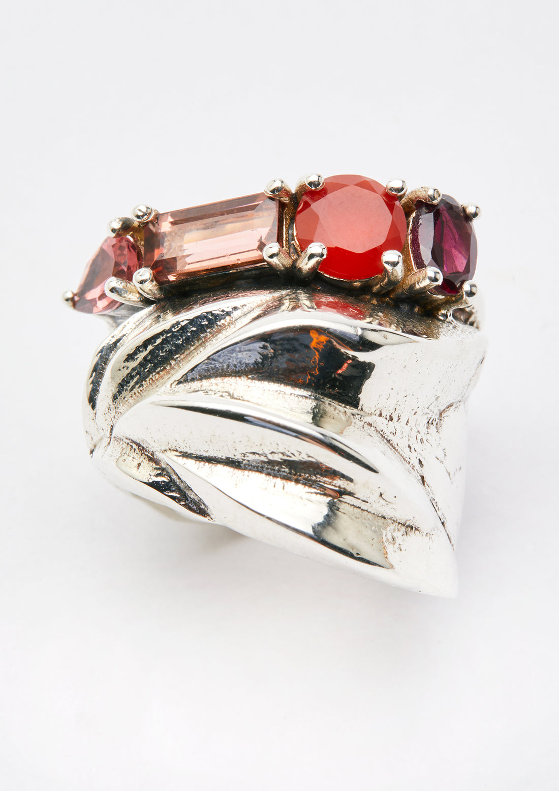 Rara ring